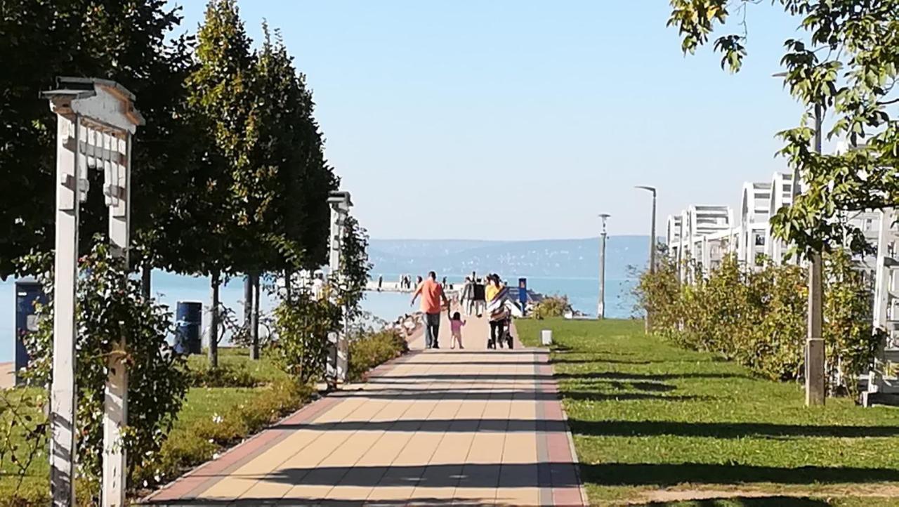 Apartments In Siofok/Balaton 35514 Esterno foto